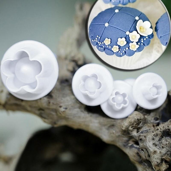 4 Piece Set - Plum Flower Shape Pastry Decorating Tools