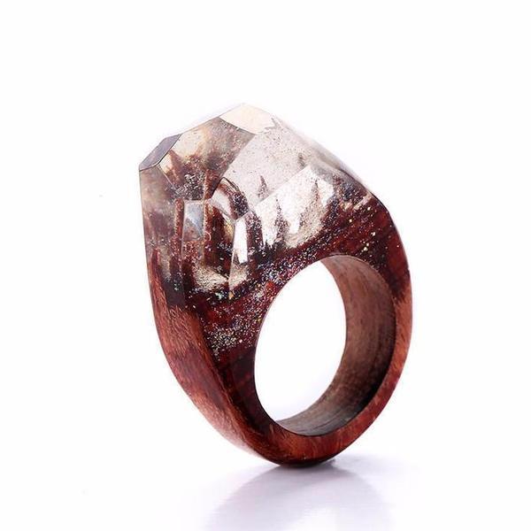 Quanta - Snow Falling Resin Ring – Sugar & Cotton