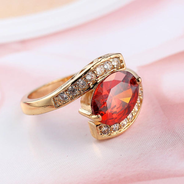Red Jewel Center Geometric Shaped Gold Ring