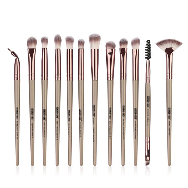 Set of 12 Professional Make-Up Brushes